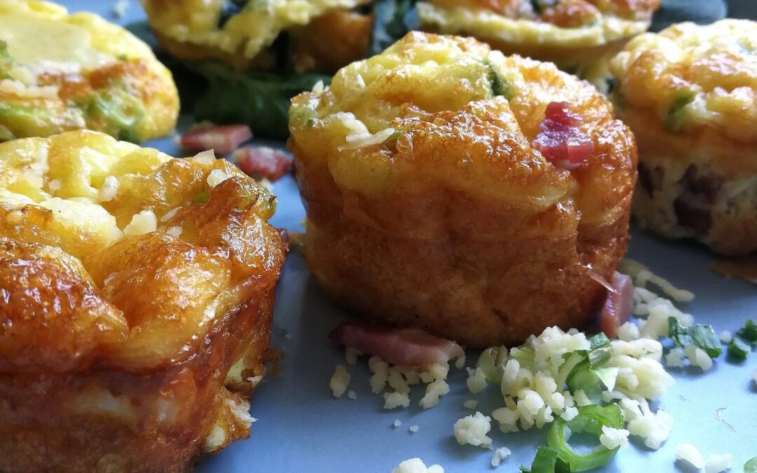 Egg & Chives Cheese Muffins (with ham & spinach)