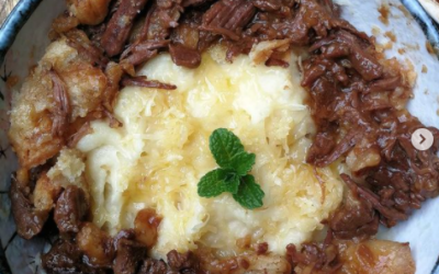 Slow Cooked Steak Pie & Creamy Irish Creme Liqueur Cheese Mash